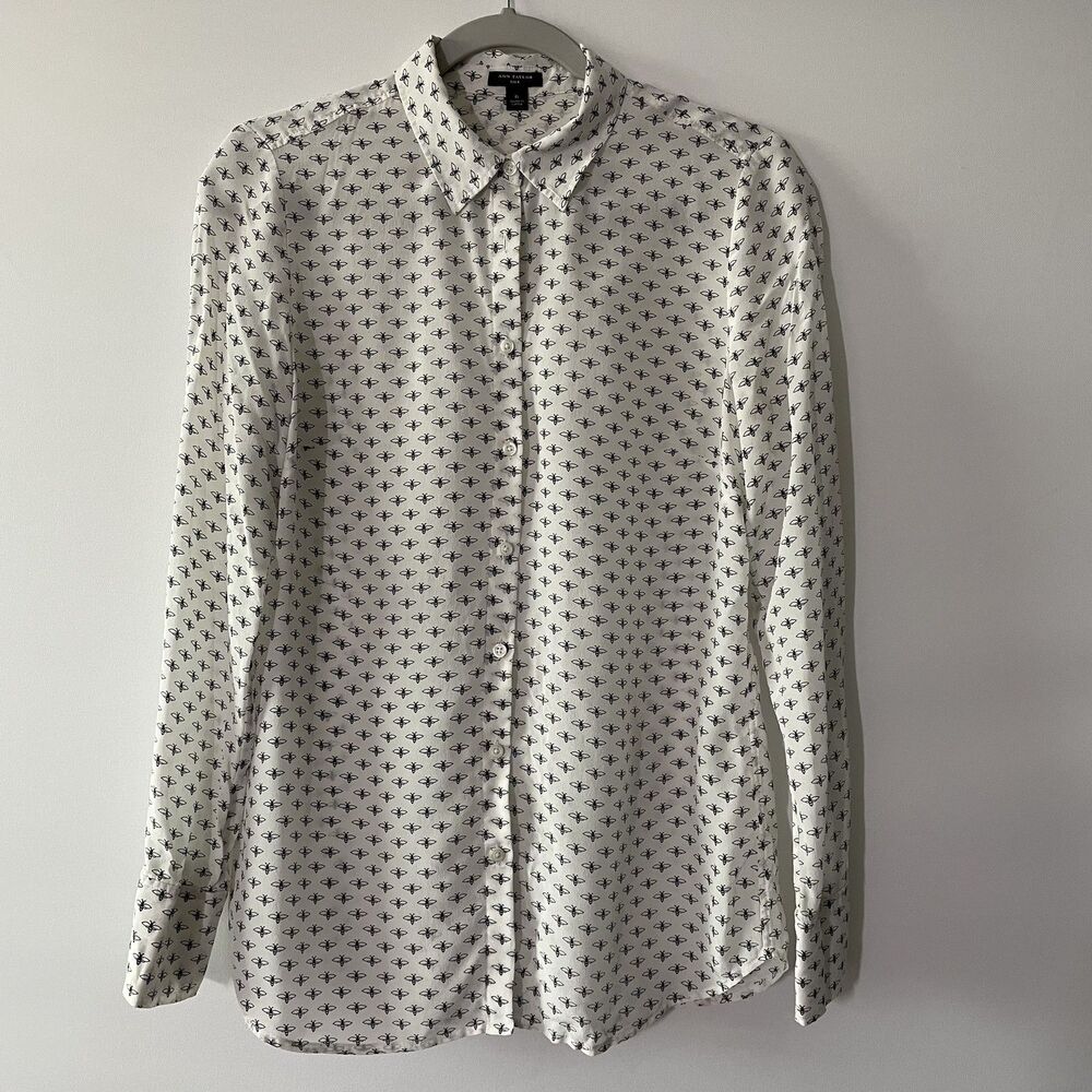 Ann Taylor 100% Silk Button Front Collared Bee Print Blouse White Black Size 6